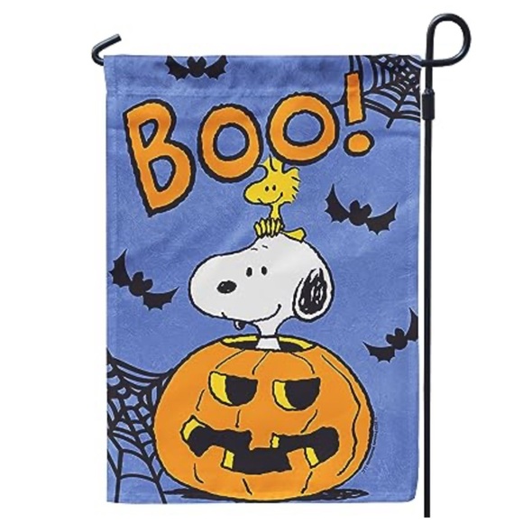 Peanuts | Holiday | Peanuts Halloween Flag With Snoopy Woodstock New ...